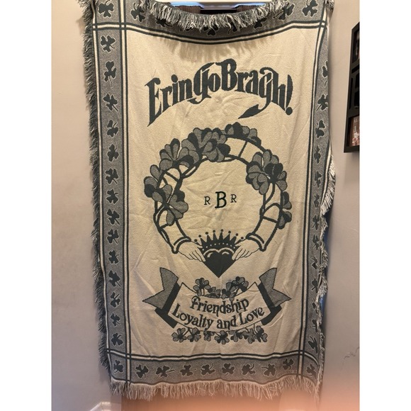 Manual Woodworkers & Weavers Other - Vintage MWW Erin Go Bragh Irish Claddagh Woven Throw Blanket 40x60 1992